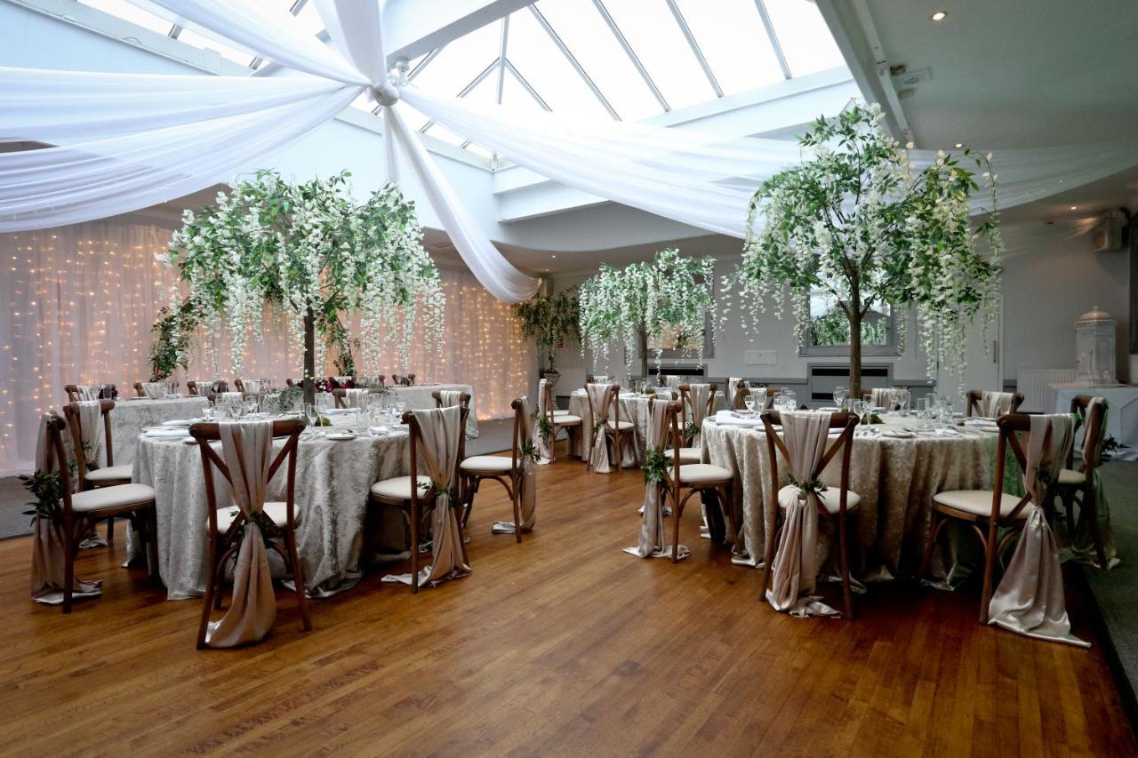 Stirk House Hotel Гисбърн Екстериор снимка