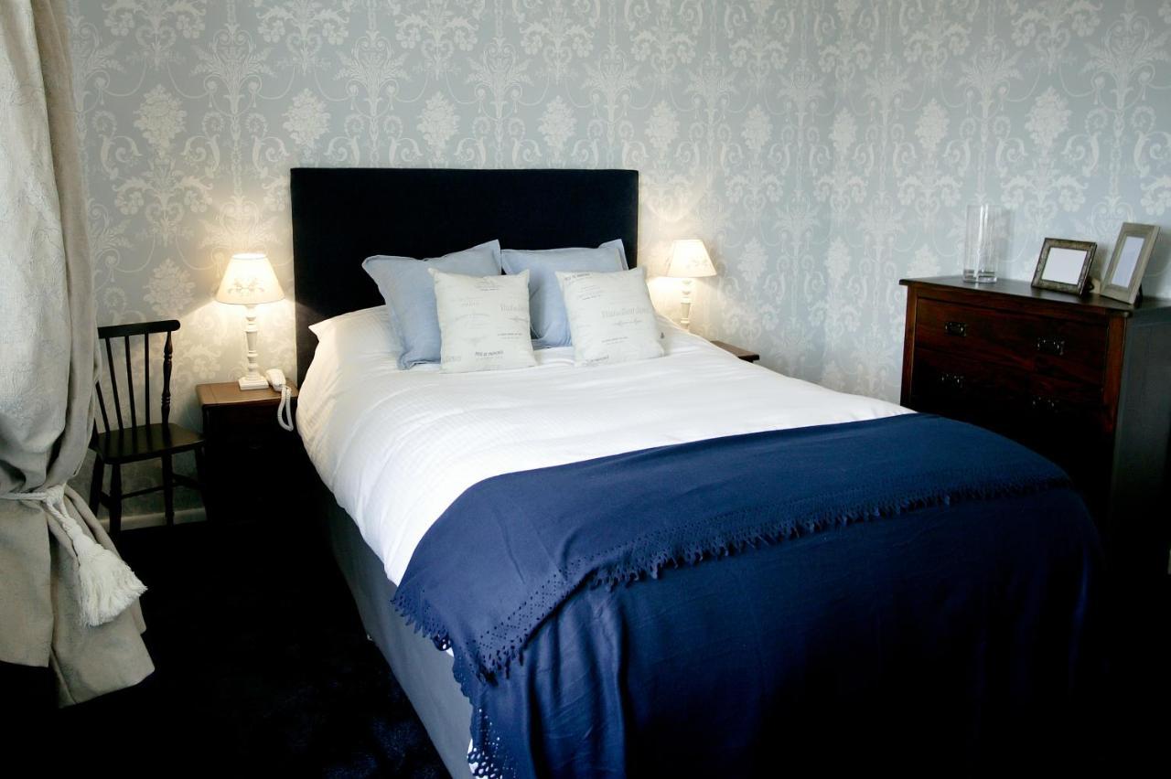 Stirk House Hotel Гисбърн Екстериор снимка